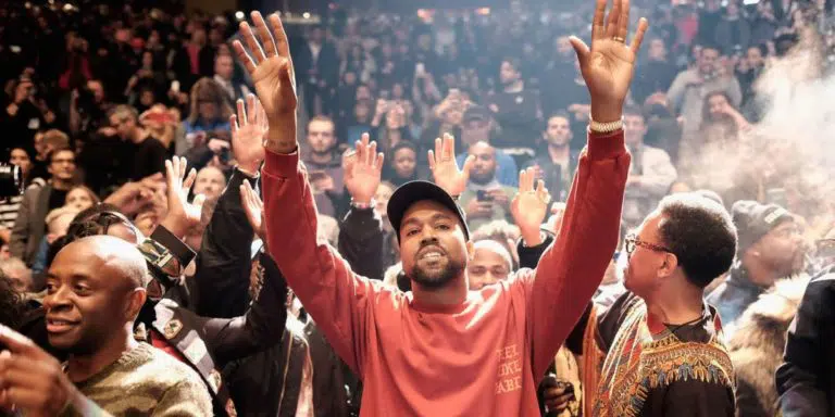 Lebonplanciné - Jeen-Yuhs Acte 3, Kanye West en prestation lors de la listening party de son album The Life of Pablo, à New York